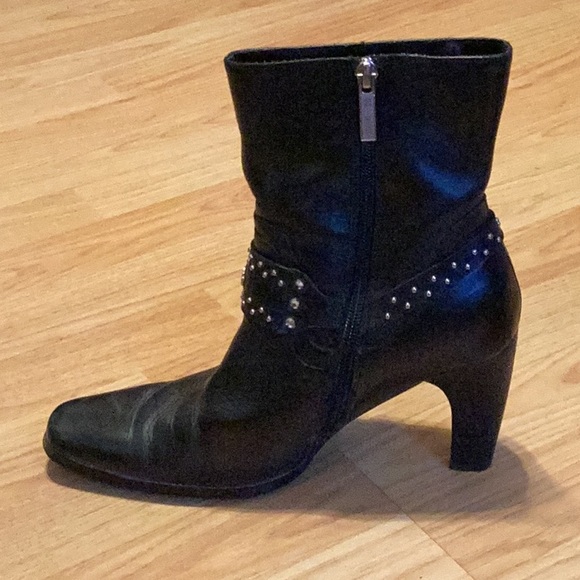 Harley Davidson Heeled Boots - Picture 4 of 9